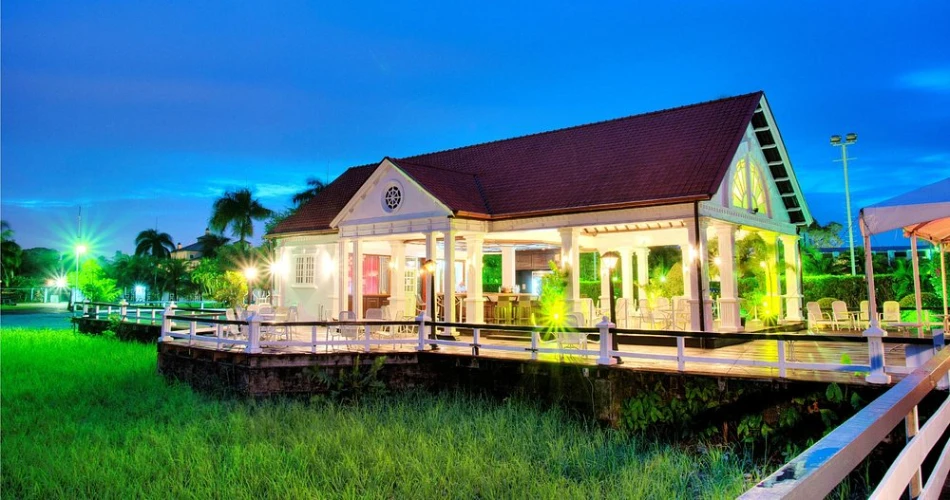Hotel Torarica and Casino – Luxury Riverside Escape in Paramaribo