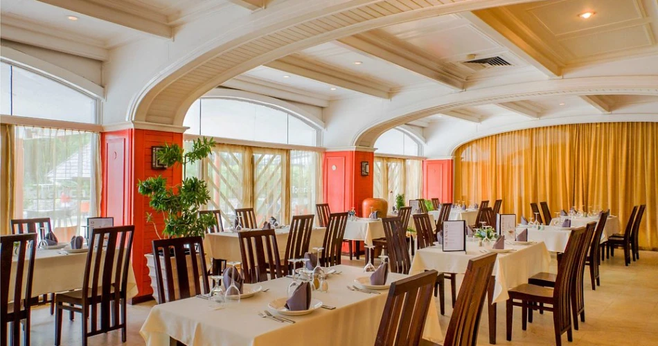 Hotel Torarica and Casino – Luxury Riverside Escape in Paramaribo